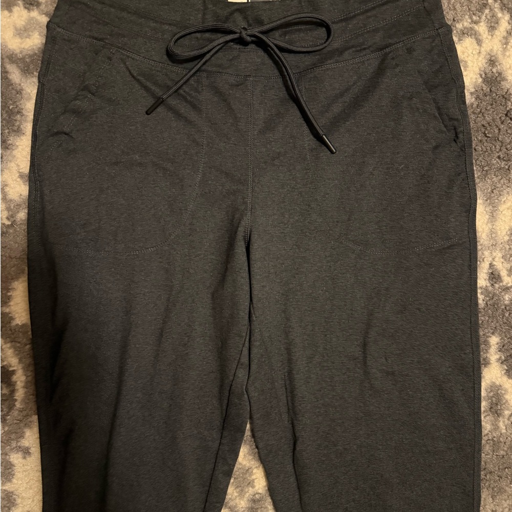 Stylish Dark Gray Slim Joggers Women’s size small